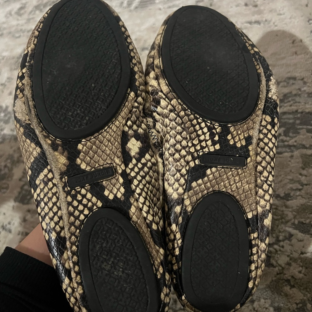 Tory Burch Beige/Brown Python Embossed Leather Ba… - image 5